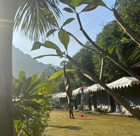 Standard Tent, The Family And Friends Resort Rishikesh