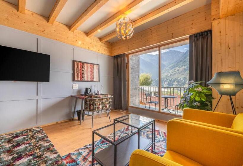 اتاق لوکس با بالکن, Echor Himalayan Heights Luxe Manali