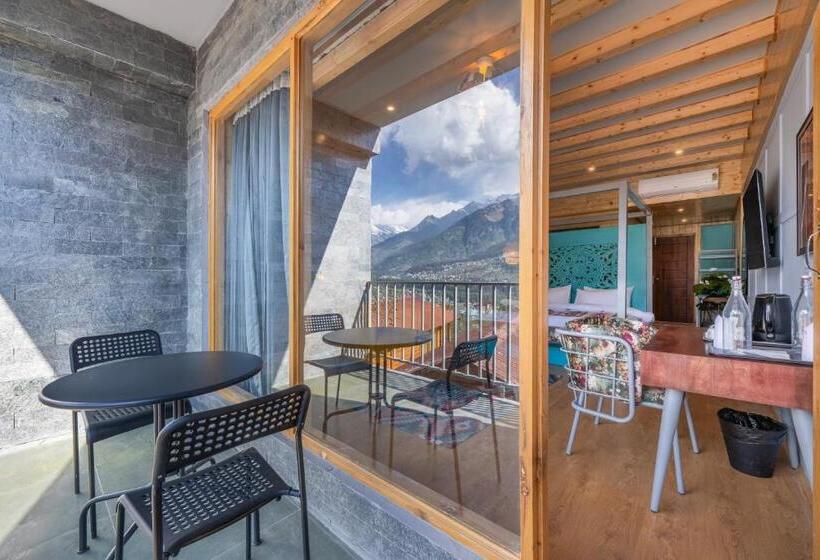 اتاق لوکس با بالکن, Echor Himalayan Heights Luxe Manali