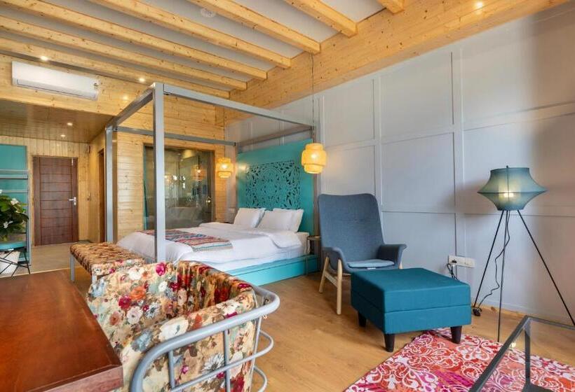 اتاق استاندارد با تخت بزرگ, Echor Himalayan Heights Luxe Manali