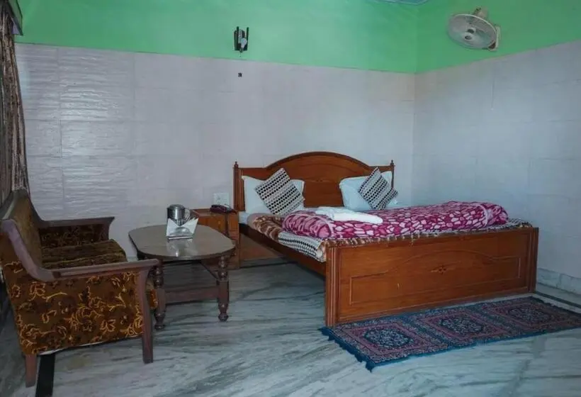 デラックスルーム, Himalaya Mount View Resort Uttarakhand