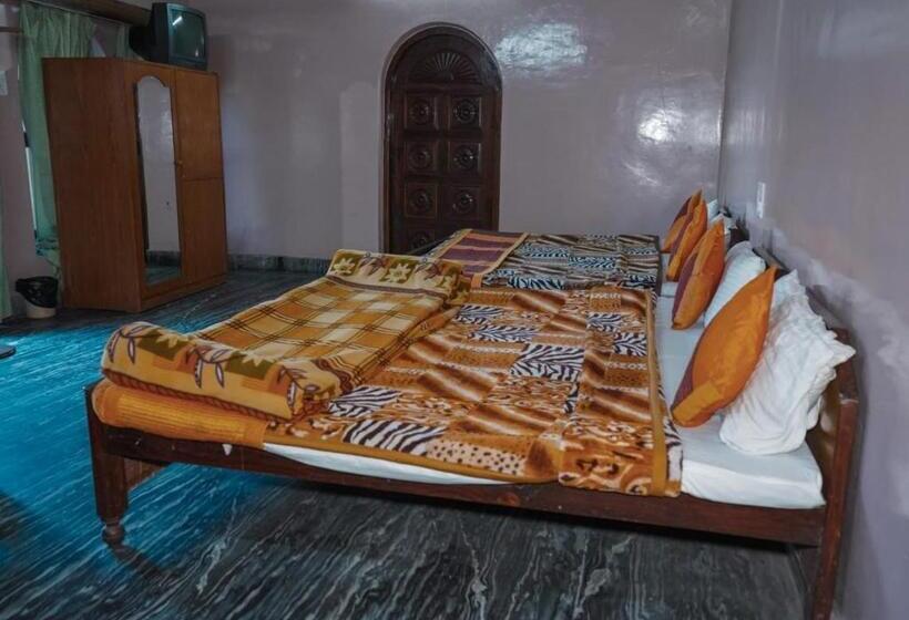 패밀리 스위트, Himalaya Mount View Resort Uttarakhand