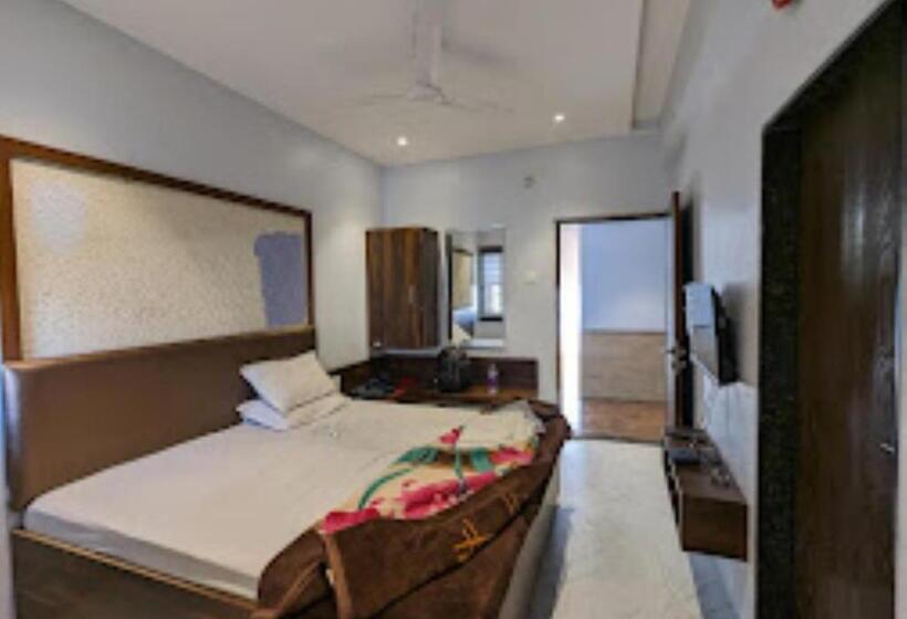 Номер Deluxe, Modi Samrat Aurangabad