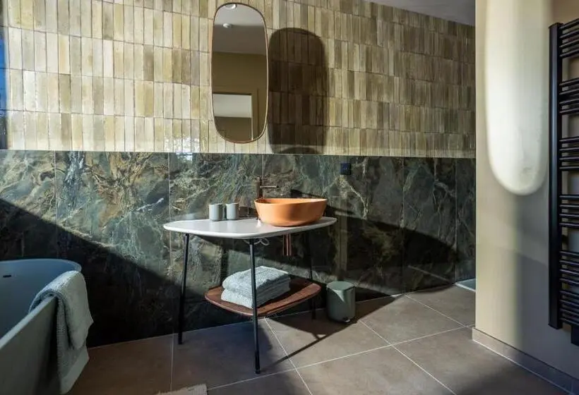 Suite with Terrace, Serra Boutique Hôtel