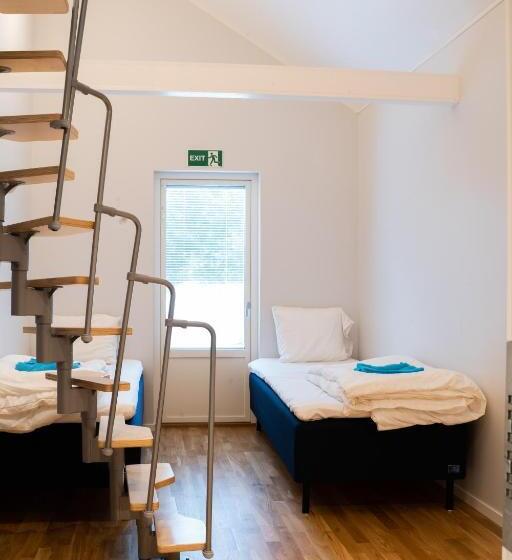 Семейный Номер, Landvetter Hotell