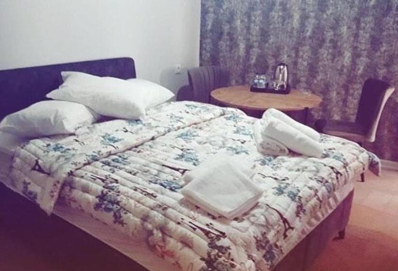 디럭스 룸, Last Point Süit Apart