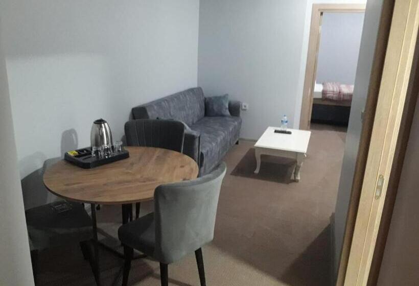 디럭스 룸, Last Point Süit Apart