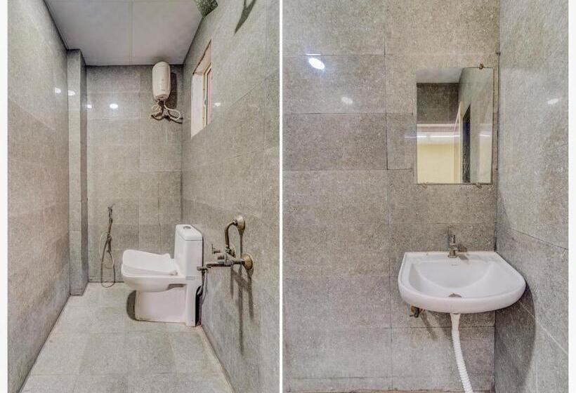 Трехместный Номер Классика, Oyo Flagship Hotel Sanva