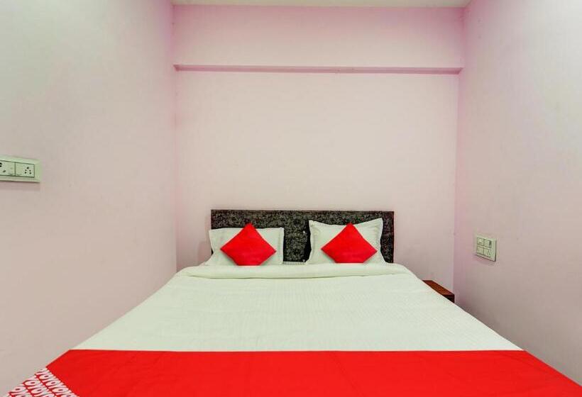 Трехместный Номер Классика, Oyo Flagship Hotel Sanva