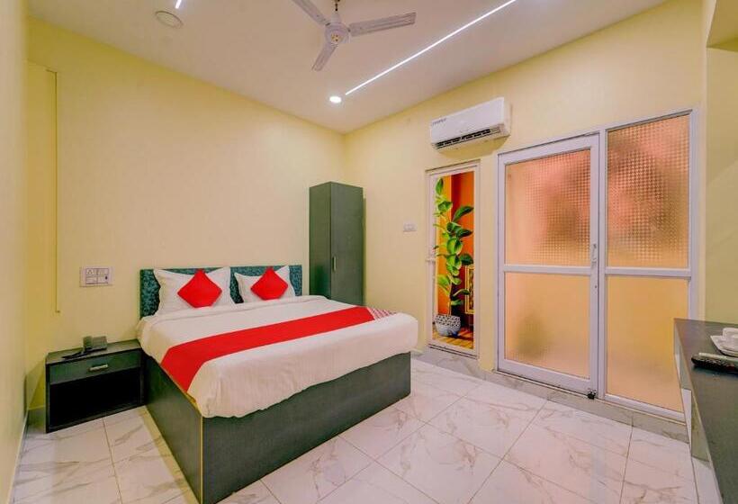 Трехместный Номер Классика, Oyo Flagship Hotel Sanva