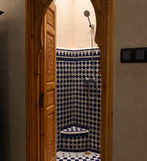 اتاق لوکس, Riad Touhfa Kasbah Marrakech