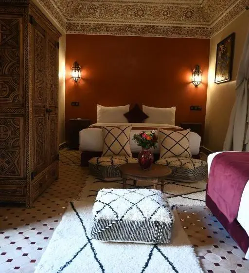 اتاق راحتی سه تخته, Riad Touhfa Kasbah Marrakech