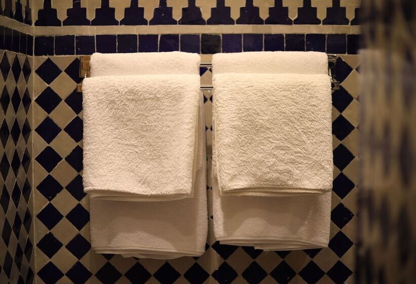 اتاق لوکس, Riad Touhfa Kasbah Marrakech