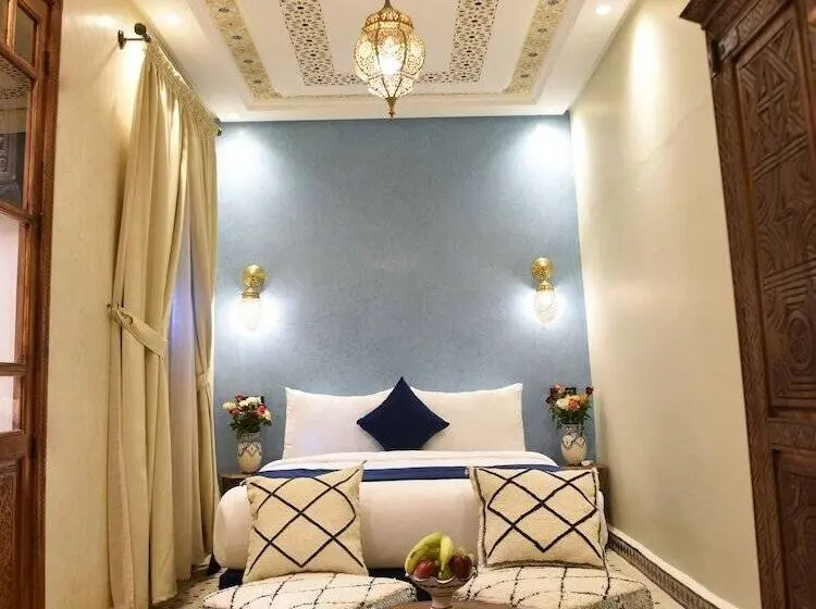 اتاق لوکس, Riad Touhfa Kasbah Marrakech