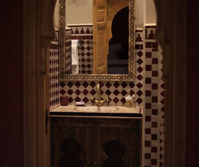 اتاق لوکس سه تخته, Riad Touhfa Kasbah Marrakech