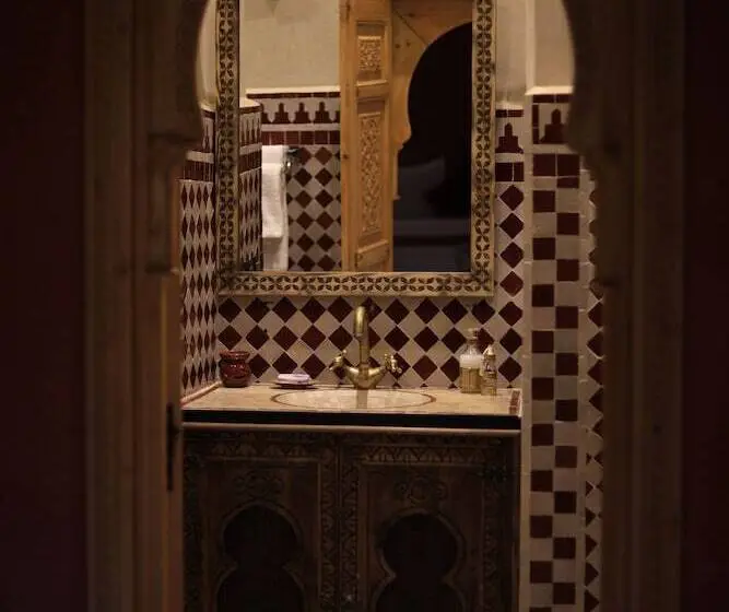 اتاق لوکس سه تخته, Riad Touhfa Kasbah Marrakech