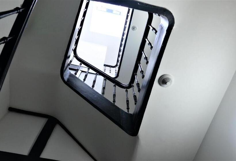 شقة غرفتين, Sleep Inn   Palace Apartments