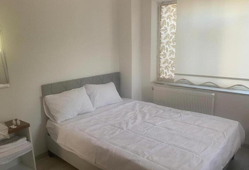 Habitació Estàndard, Ulasotel22