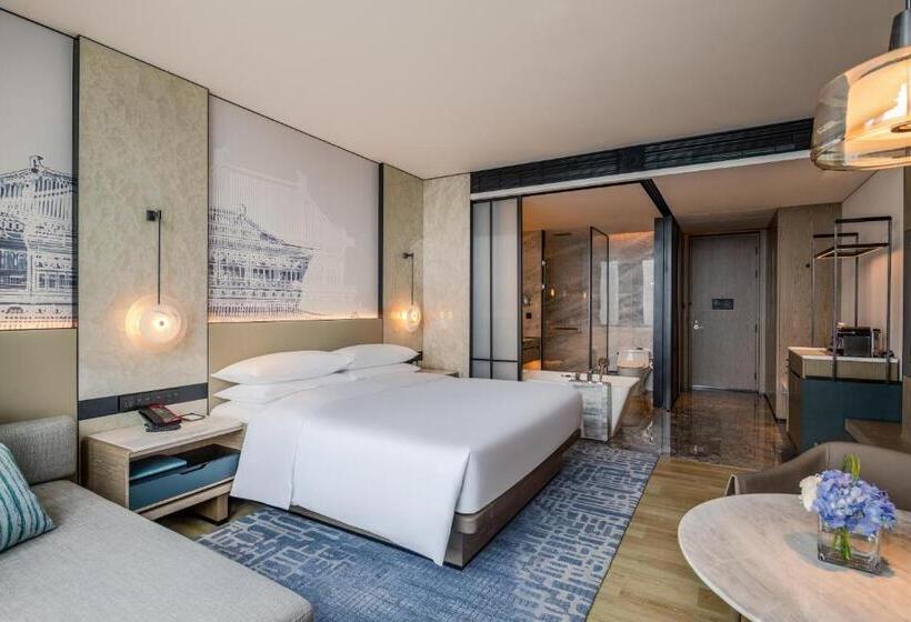 اتاق لوکس با تخت بزرگ, Wuhan Marriott Hotel Wuchang
