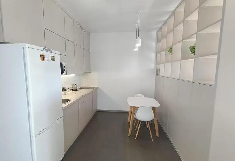 スタンダードルーム, Apartments Bis House