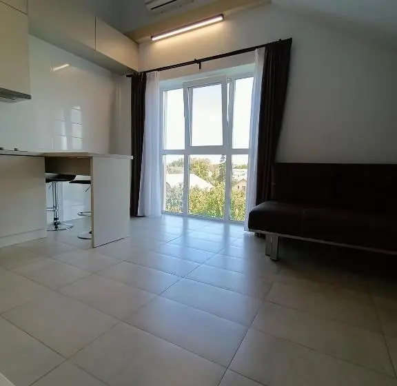 １ベッドルームアパートメント, Apartments Bis House