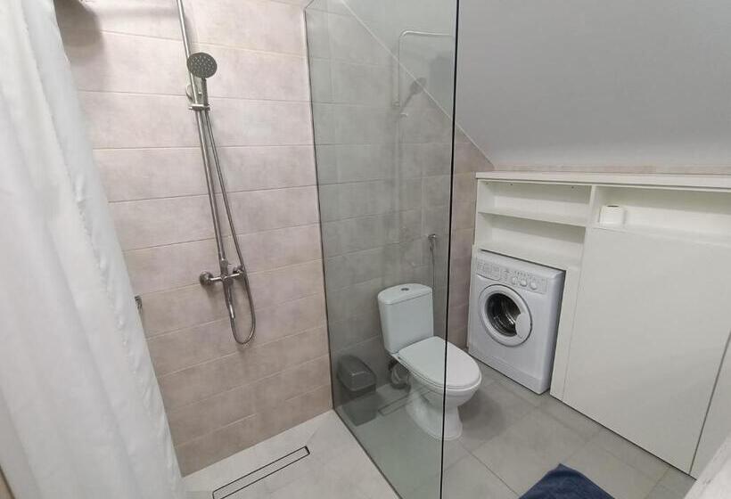 침실 1개 아파트, Apartments Bis House