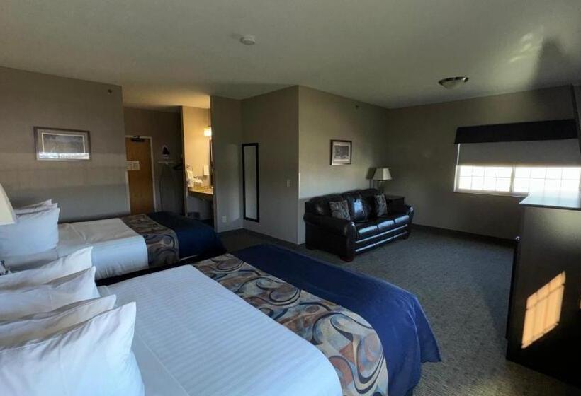 جناح غرفتين نوم, Garner Inn & Suites