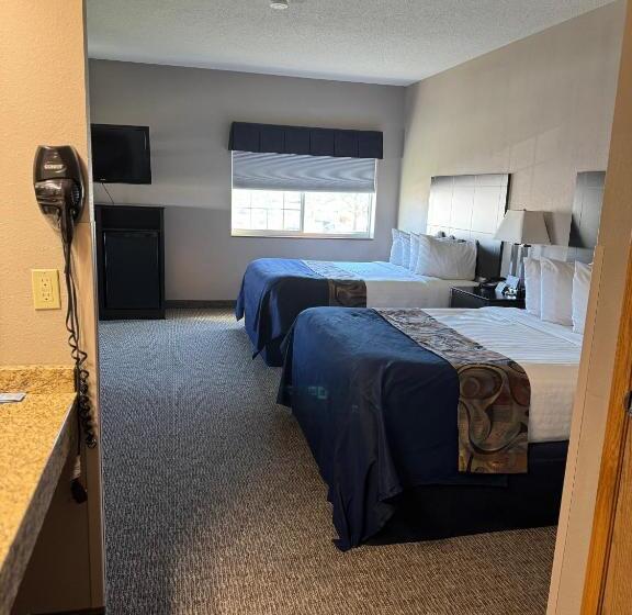 جناح, Garner Inn & Suites