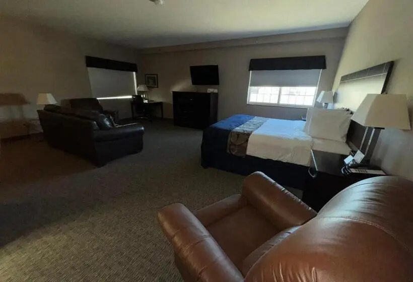 エクゼクティブスイート, Garner Inn & Suites