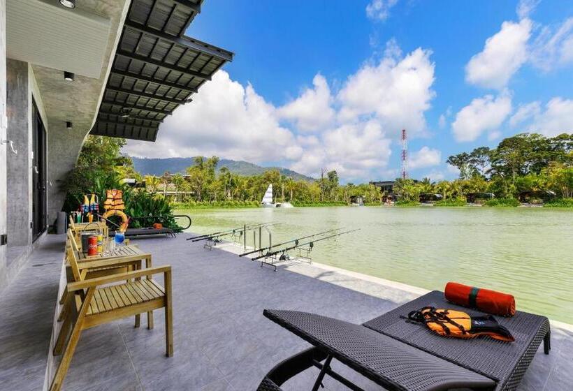 اتاق سوپریور با تخت بزرگ, Samui Fishing Club And Resort
