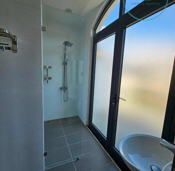 اتاق استاندارد, The May Homestay