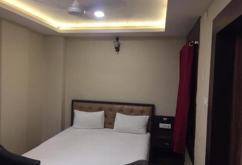 חדר סטנדרט, The Metropol