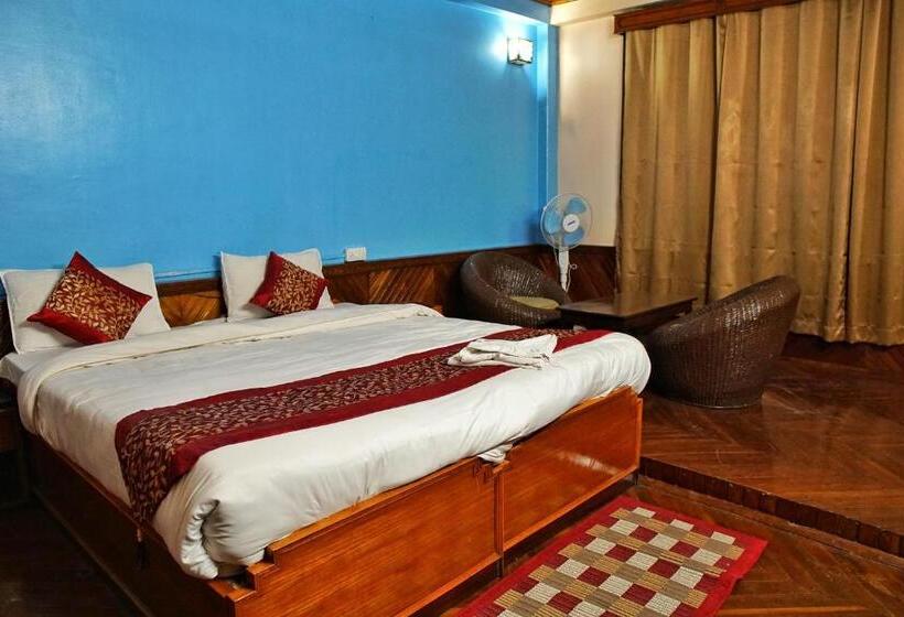 Standardrum, The Oak Ridge Retreat By Baizus