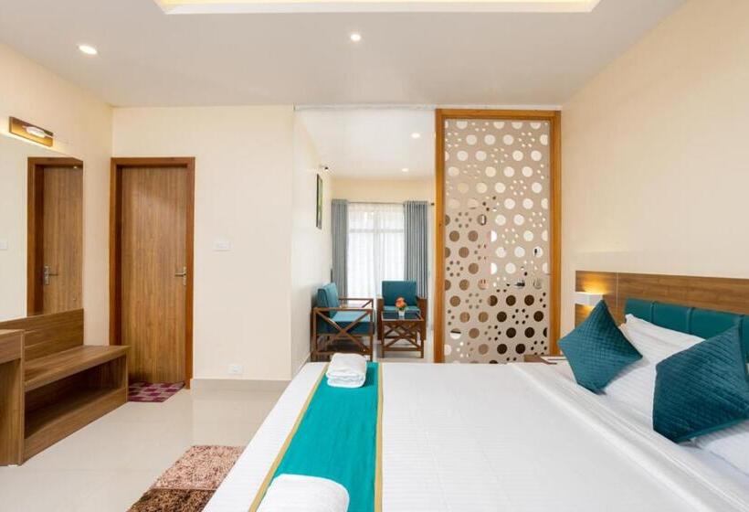 标准间带游泳池, Le Serene Munnar Resorts & Spa