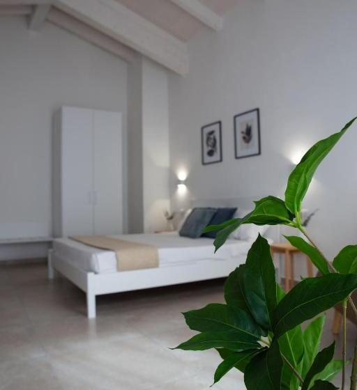 חדר סטנדרט לארבעה, Dome Affittacamere