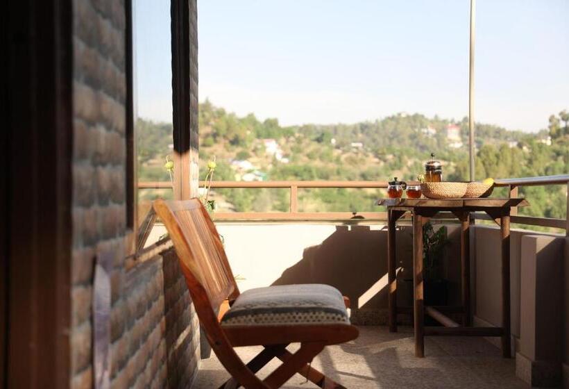 חדר סטנדרט עם מיטת קינג, Exstacy S Bathtub Rooms & Cafe