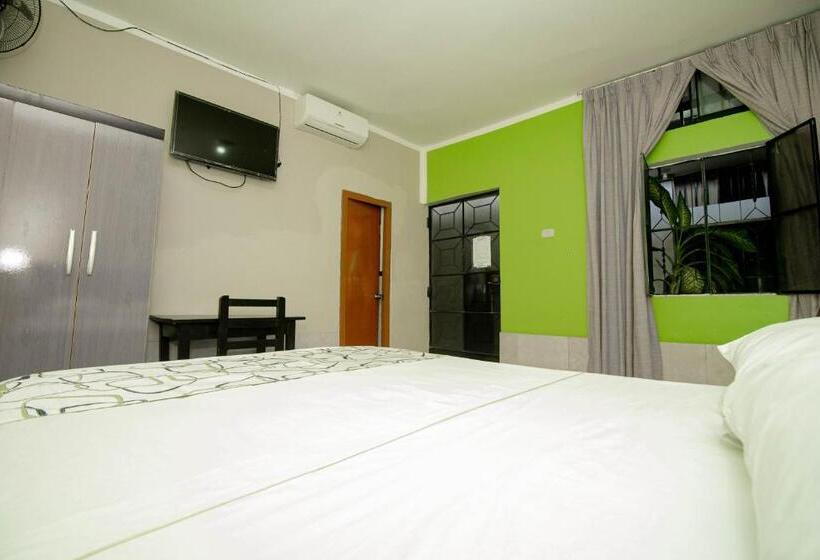 اتاق استاندارد یک نفره, Hostal Los Helechos Tarapoto