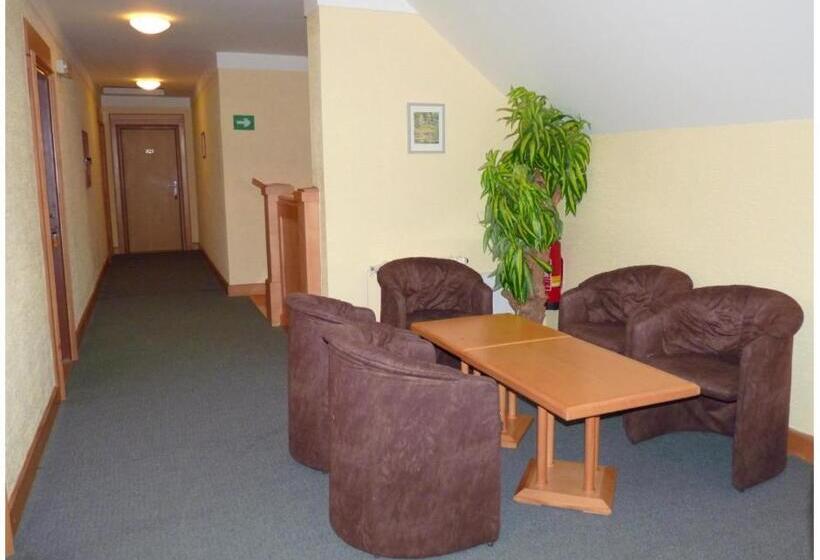 کلبه ییلاقی, Malá Rennerovka