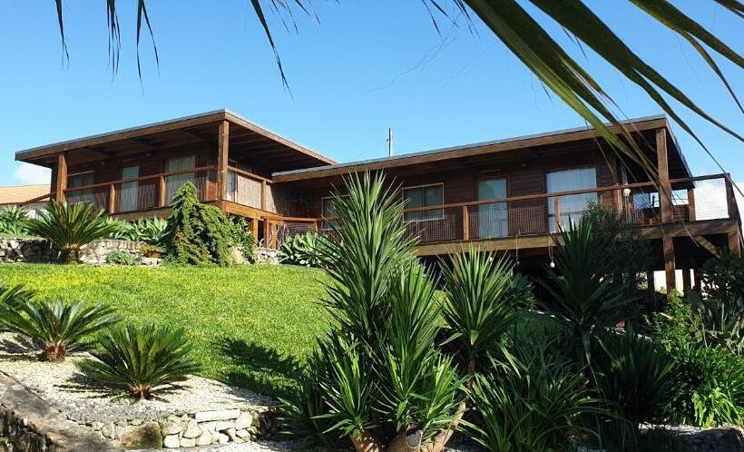 标准间, Quintinha Do Periqueiro