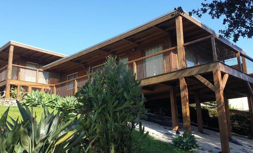 标准间, Quintinha Do Periqueiro