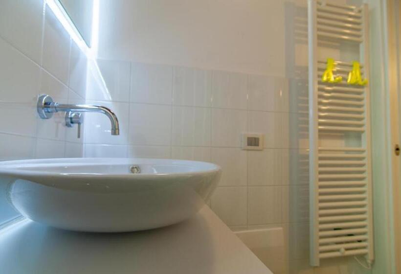 اتاق دوبلکس, Umbrian Concierge La Corte Del Grillo