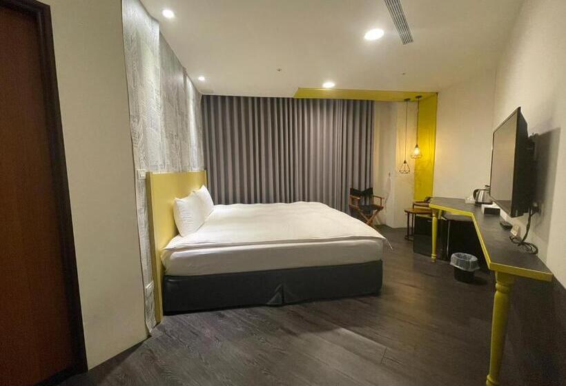 اتاق لوکس, Ningcui Business