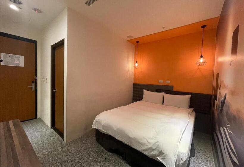 اتاق سوپریور, Ningcui Business