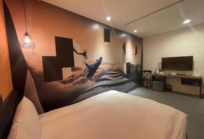 اتاق سوپریور, Ningcui Business