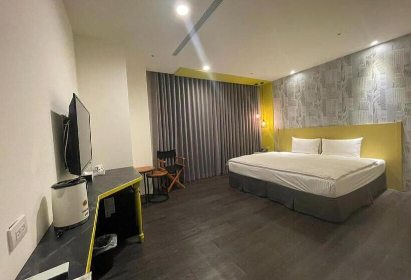 اتاق لوکس, Ningcui Business