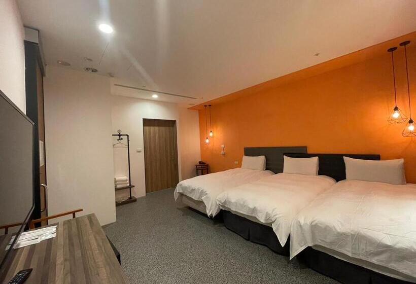 اتاق سوپریور سه تخته, Ningcui Business