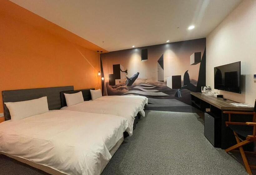 اتاق سوپریور سه تخته, Ningcui Business