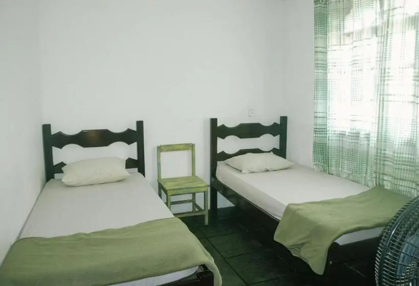 اتاق استاندارد یک نفره با چشم‌انداز دریا, Hospedagem Raio De Sol