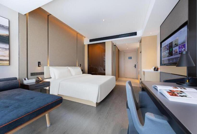 Номер Superior, Atour Hotel Hefei Pearl Plaza Huijin Business Center