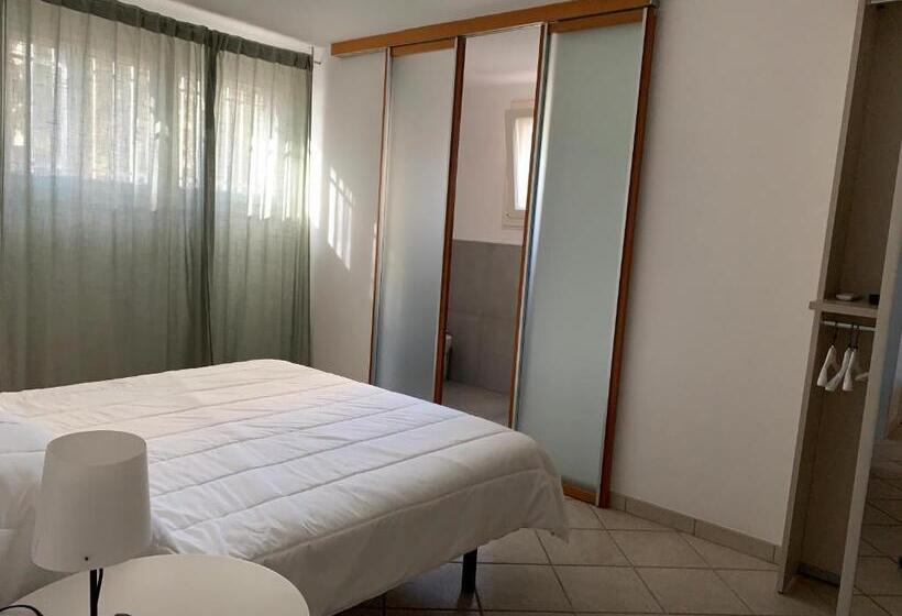 스탠다드 룸, R&b Dalla Licia